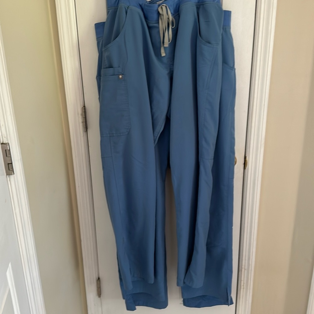 Figs Scrub Pants